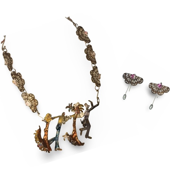 Jewelry - Vintage Artisan Metal Art “Conga Line” Necklace and Earrings Set